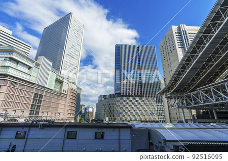 JR Osaka Station Hankyu Hanshin Daimaru 3 department stores 92516095