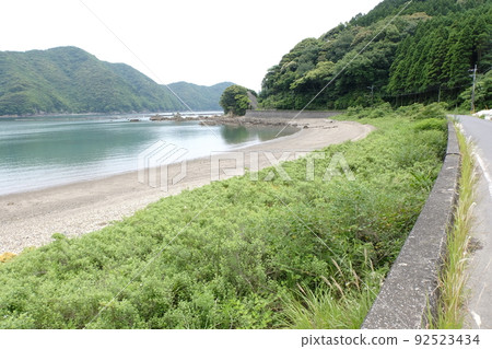 佐伯市（龜前町）葛原海岸 92523434