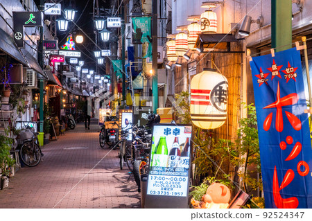 《Tokyo》 Kamata station square bar, Bourbon Road 92524347