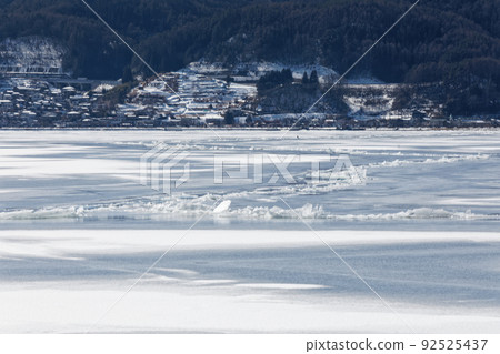 Lake Suwa's Miwatari 2018 Lake Suwa's Miwatari 2018 92525437