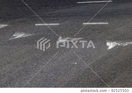 paved road for car traffic 92525503