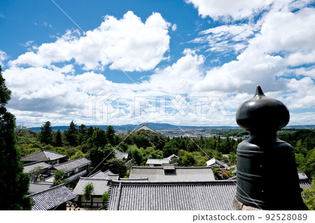 4 west of Todaiji Nigatsudo 92528089
