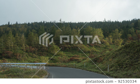 長野縣下高井區山之內町、群馬縣吾妻區中之條町淺間白根滋賀清涼公路沿線觀景餐廳附近的風景 92530334