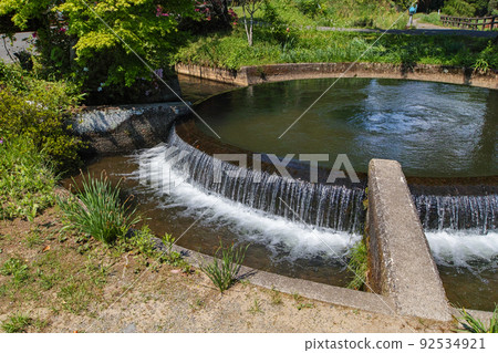 Kumamoto Prefecture / Water for water flow Kosasa Cylindrical diversion (Cylindrical diversion) Kumamoto Prefecture / Water for water flow Kosasa Cylindrical diversion (Cylindrical diversion) 92534921