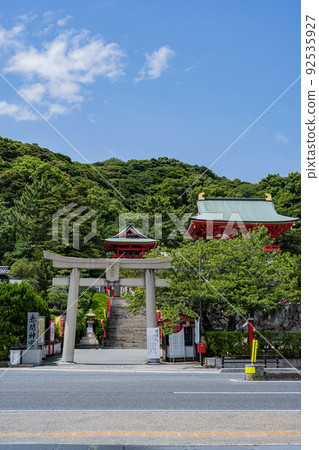 Akama Shrine 92535927