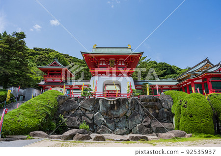 Akama Shrine 92535937