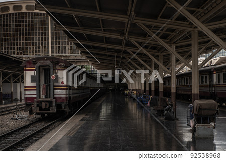 Train is parked at platform waiting for passengers in hua lamphong railway station, the main railway station of Thailand located in the center of Bangkok. Train is parked at platform waiting for passengers in hua lamphong railway station, the main railway station of Thailand located in the center of Bangkok. 92538968