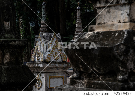 Pagodas, Called chedi containing the ashes of members of the thailand people family, in a Buddhist temple, Buddhist bone ash. Pagodas, Called chedi containing the ashes of members of the thailand people family, in a Buddhist temple, Buddhist bone ash. 92539452