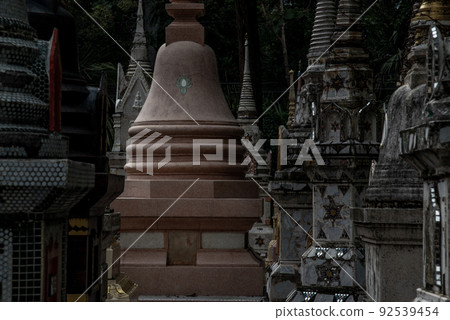 Pagodas, Called chedi containing the ashes of members of the thailand people family, in a Buddhist temple, Buddhist bone ash. Pagodas, Called chedi containing the ashes of members of the thailand people family, in a Buddhist temple, Buddhist bone ash. 92539454