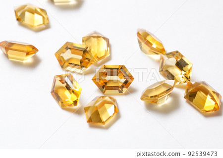 Multiple hexagonal citrine Multiple hexagonal citrine 92539473