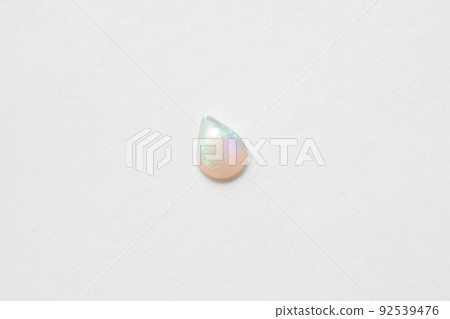 水滴狀蛋白石 92539476