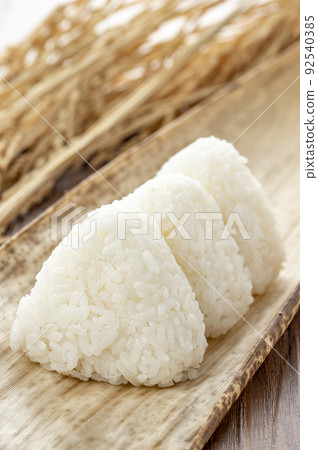 rice ball rice ball 92540385