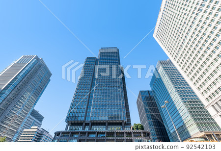 Chiyoda-ku, Tokyo, the center of the Japanese economy, Marunouchi office buildings 92542103