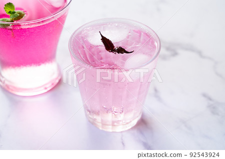 紅紫蘇汁汽水拆分 紅紫蘇汁汽水拆分 92543924