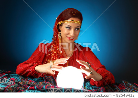 fortune-teller fortune-teller 92549432
