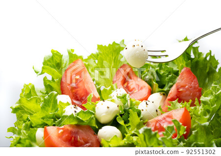 番茄和馬蘇里拉奶酪沙拉 92551302