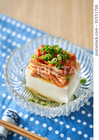 Kimchi's cold tofu 92551706
