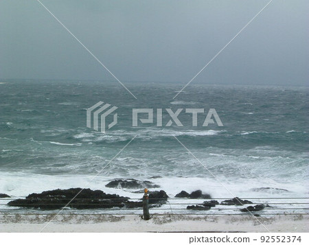 Sea of Japan in winter Sea of Japan in winter 92552374
