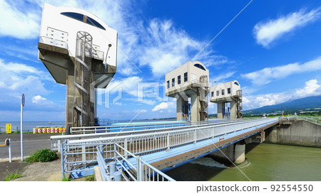 Isahaya Bay Reclamation Embankment Southern Drainage Gate 4 92554550