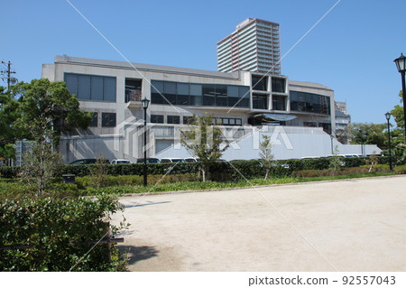 兵庫縣尼崎市尼崎市中央圖書館 兵庫縣尼崎市尼崎市中央圖書館 92557043