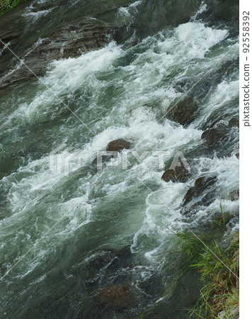 災害圖像（河水氾濫） 92558392