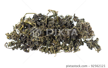 Dry gynostemma pentaphyllum leaf isolated on white blackground. Jiaogulan or Miracle grass. Chinese herbal tea. Dry gynostemma pentaphyllum leaf isolated on white blackground. Jiaogulan or Miracle grass. Chinese herbal tea. 92562121