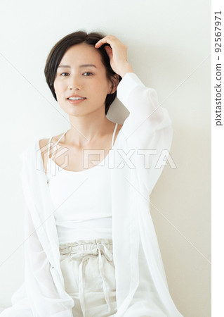 天生麗質的女人 92567971