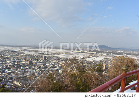 冬天從豬子山看到的東臣市 冬天從豬子山看到的東臣市 92568117