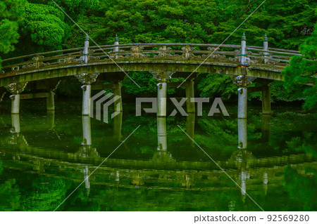 Kyoto Imperial Palace Oikeniwa Summer Green Kyoto Imperial Palace Oikeniwa Summer Green 92569280
