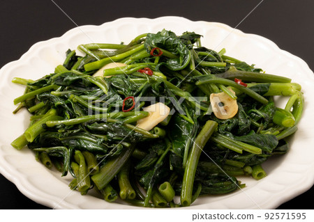 Chinese stir-fried water spinach 92571595