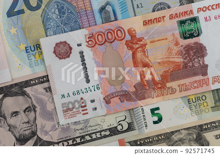Money from different countries: dollars, euros, rubles. International currencies background Money from different countries: dollars, euros, rubles. International currencies background 92571745