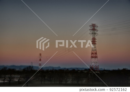 塔和傳輸線 92572162