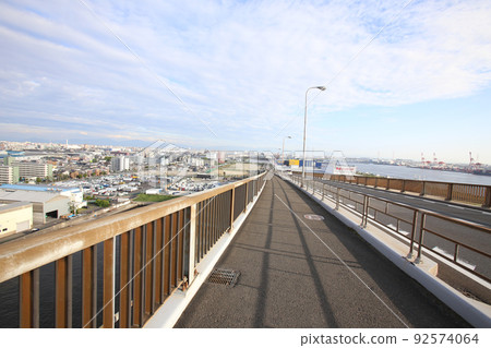 波早大橋 千島橋 大正區 大阪市 風景倉庫 物資倉庫 昭和山 桁架建築 大阪灣風景 波早大橋 千島橋 大正區 大阪市 風景倉庫 物資倉庫 昭和山 桁架建築 大阪灣風景 92574064