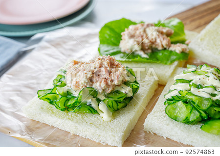 Sandwich making Sandwich making 92574863