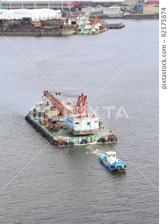 船舶 船舶 承運人 貨船 拖船 拖船 船用起重機 海上起重機 中型船舶 船舶 船舶 承運人 貨船 拖船 拖船 船用起重機 海上起重機 中型船舶 92575874