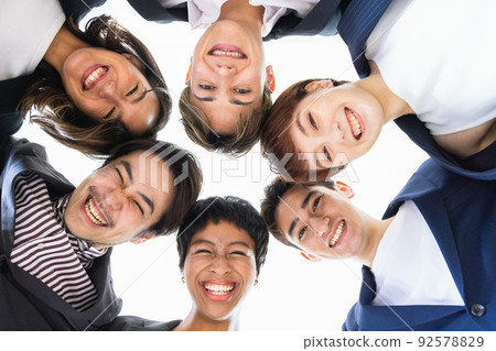 Business team circle 92578829
