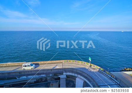 Southwest from Umihotaru Parking Area Observation Deck in Kisarazu City, Chiba Prefecture 92583938