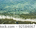 夏季海灘上的海灘 92584067