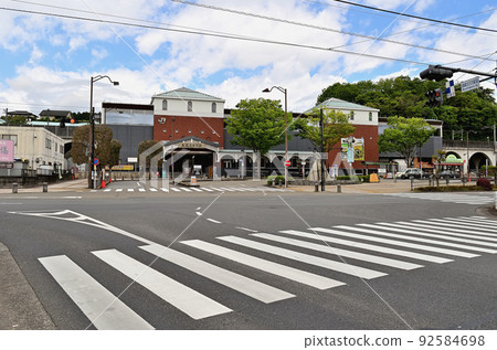 5月 JR東五日市線武藏五日市站 5月 JR東五日市線武藏五日市站 92584698