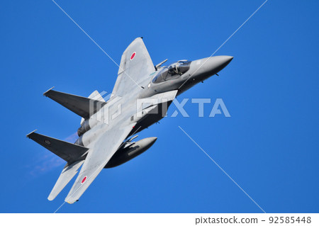 F-15 鷹式戰鬥機機動飛行 F-15 鷹式戰鬥機機動飛行 92585448