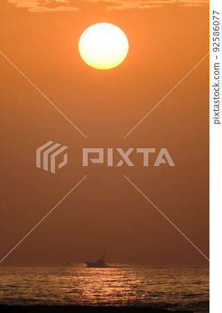 Ship and Asahi Ship and Asahi 92586077