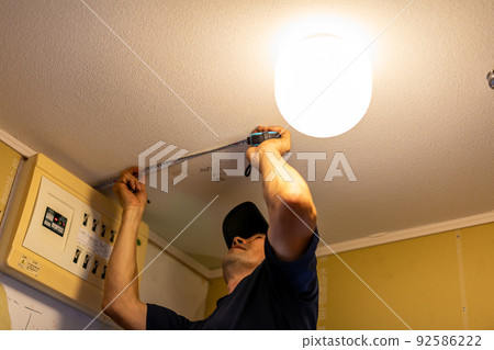 Bath remodeling of the bathroom Bath remodeling of the bathroom 92586222