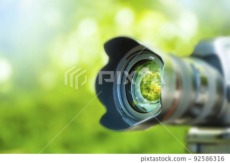 Camera and lens Camera and lens 92586316