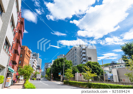 《Tokyo》 Residential area, near Meguro Station 92589424