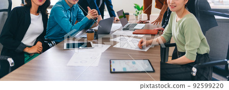 Multinational companies: Business sites Multinational companies: Business sites 92599220