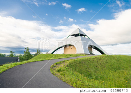 “北海道”美瑛西北山金字塔觀景台 92599743