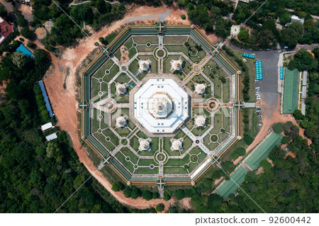 Wat pa Kung. 92600442