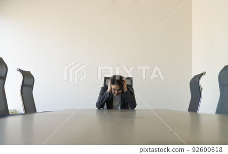 煩惱 苦惱 擔心 92600818