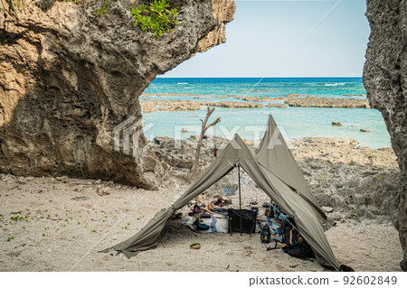 單人營地 海營地 粗糙的藍天 自然 92602849