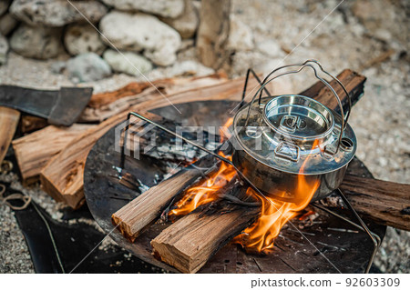 Bonfire Bonfire Camp Kettle Camping Tools Rough Flame Red 92603309